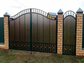 Кованые заборы с поликарбонатом 12 метров фото в Анапе