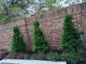 Кирпичный забор сплошной 12 метров фото в Анапе