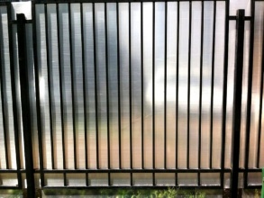 Сварные заборы с поликарбонатом 50 метров фото в Анапе