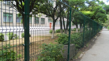 3D заборы для школы 10 метров фото цена за метр под ключ